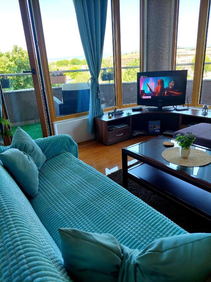 Melinaki Apartment นิส ภายนอก รูปภาพ